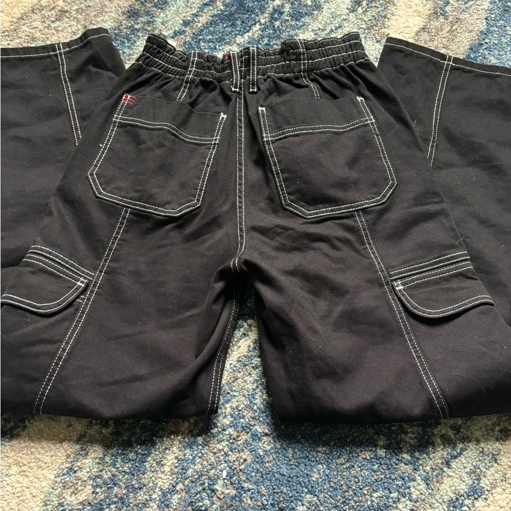 NWOT BDG Cargo Pants - Picture 3 of 4